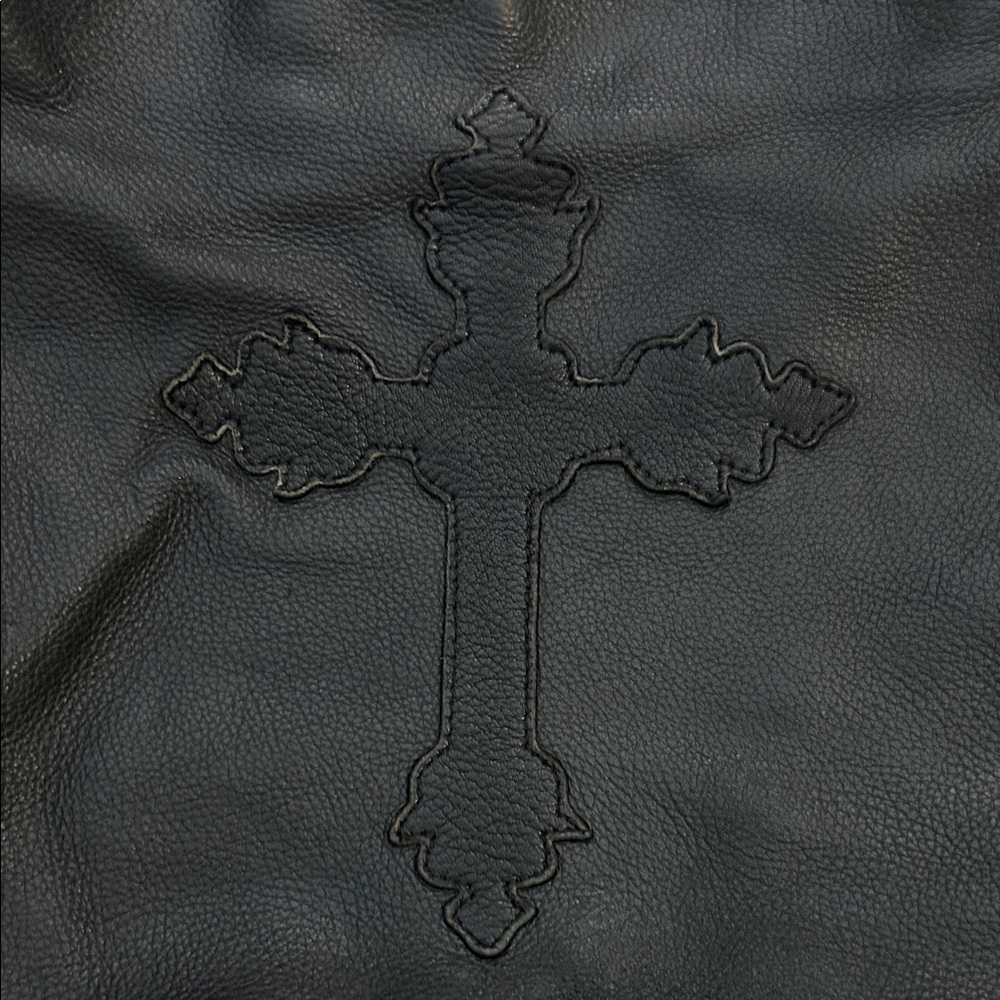 Tylie Malibu Leather Bag - Picture 2 of 10